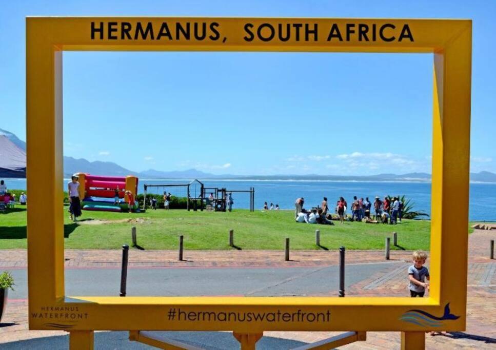 Hermanus Waterfront, Sea View Apartment With Balcony エクステリア 写真